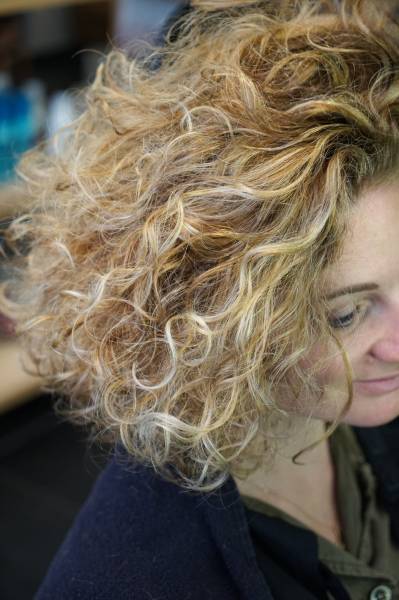 coiffeur pour mèches blondes Lyon