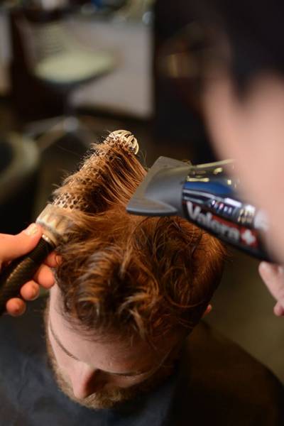 Quel coiffeur choisir à Lyon pour une coupe tendance homme ou femme ?