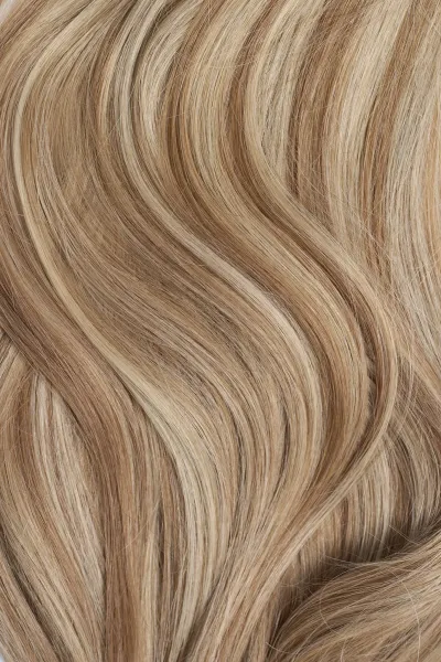 Balayage blond beige à Lyon