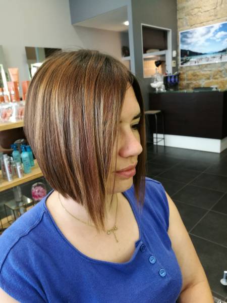 Idée coupe de cheveux carré long dans votre salon du centre ville de Lyon Coiffure des Arts