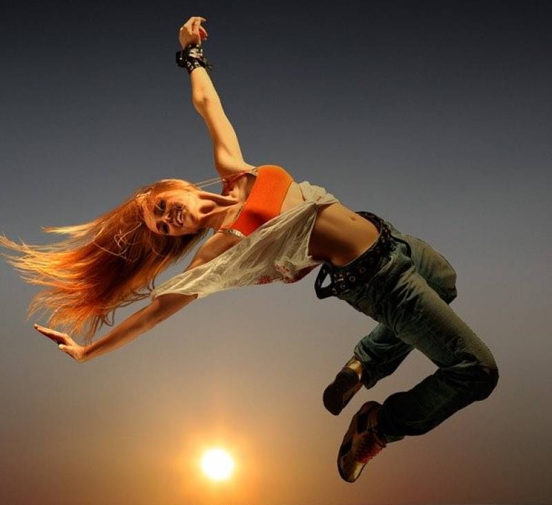 Coloration cheveux les roux lumière au salon Coiffure des Arts à Lyon